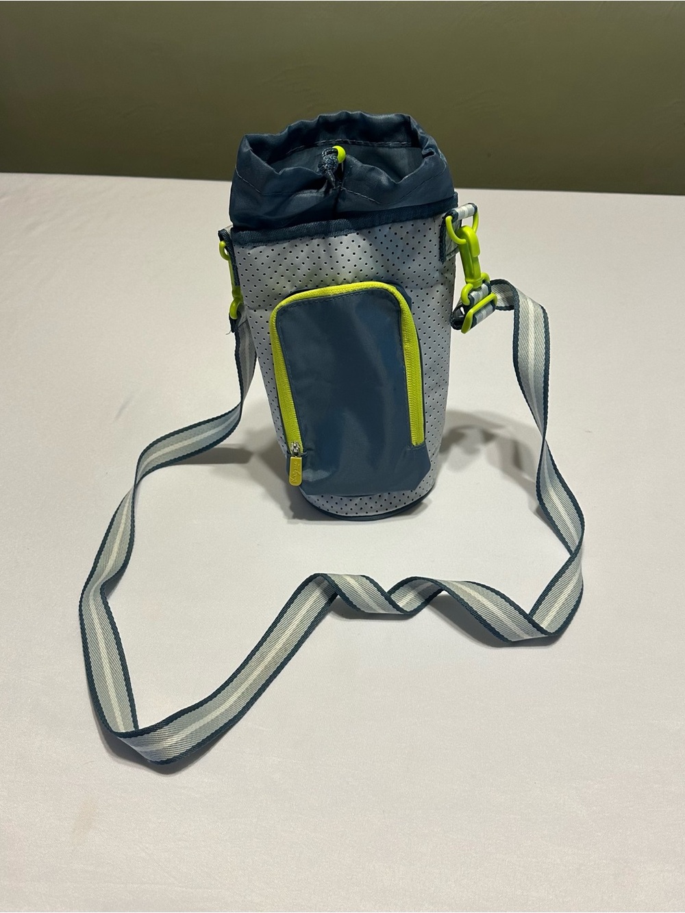 thirty-one Gray Crossbody Bottle Bag with Neon Yellow Trim